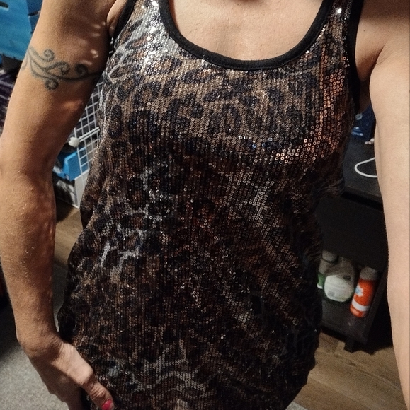 Cheetah print sequined top - Picture 2 of 12